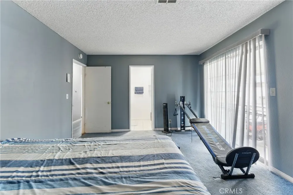 8806 E Avenue T14 Littlerock, CA 93543
