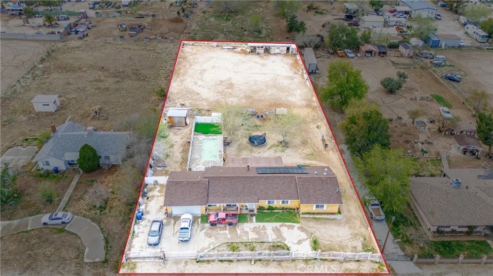 8806 E Avenue T14 Littlerock, CA 93543