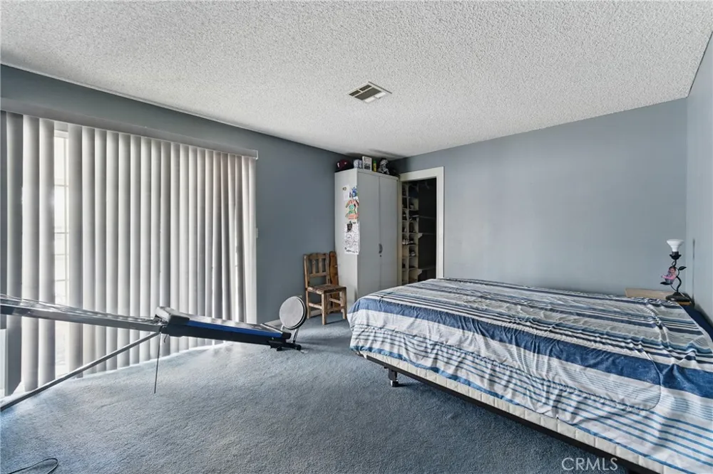8806 E Avenue T14 Littlerock, CA 93543