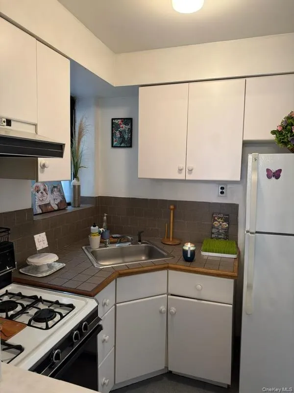 515 W 151st Street #4W New York (Manhattan), NY 10031