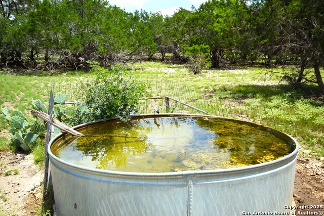 510 Dead End Rd. Mountain Home, TX 78058