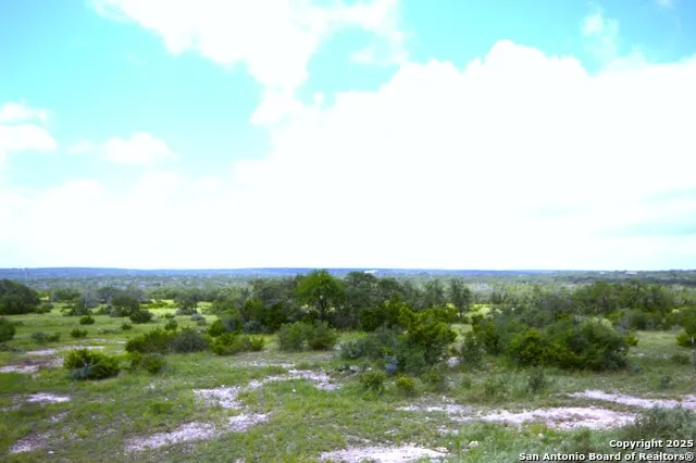 510 Dead End Rd. Mountain Home, TX 78058