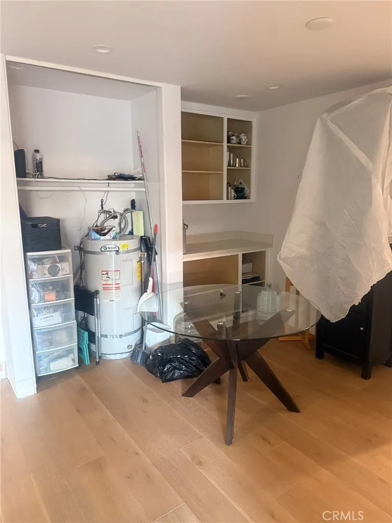 8740 Tuscany #211 Playa del Rey, CA 90293