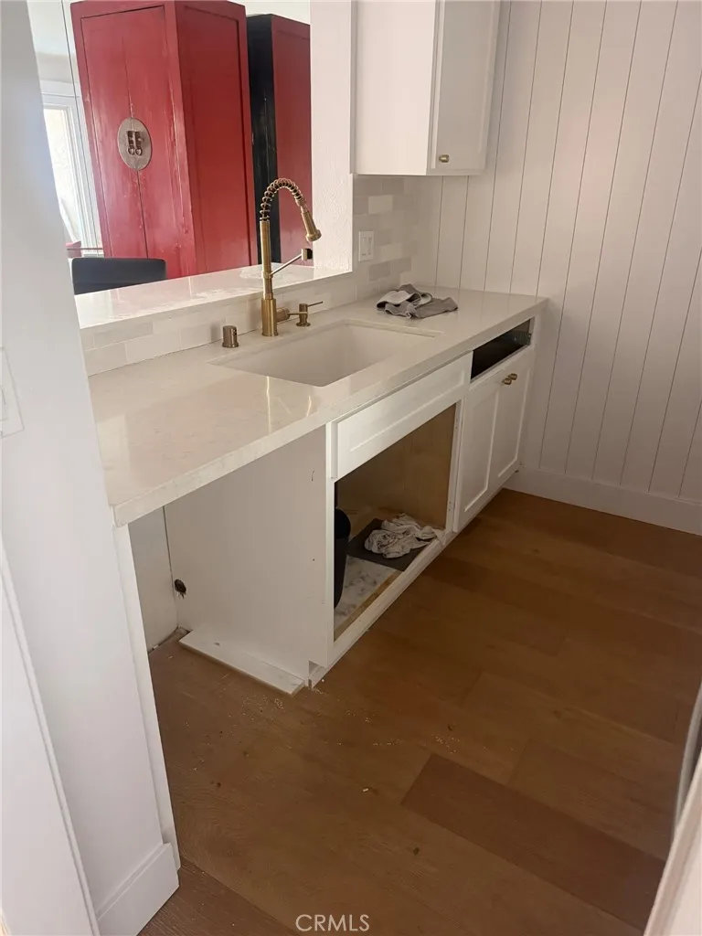 8740 Tuscany #211 Playa del Rey, CA 90293