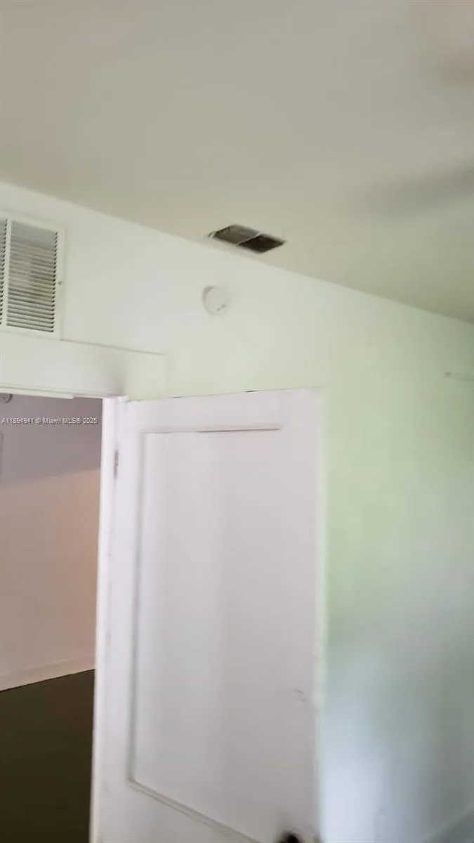 1517 Logan #0 Jacksonville, FL 32209