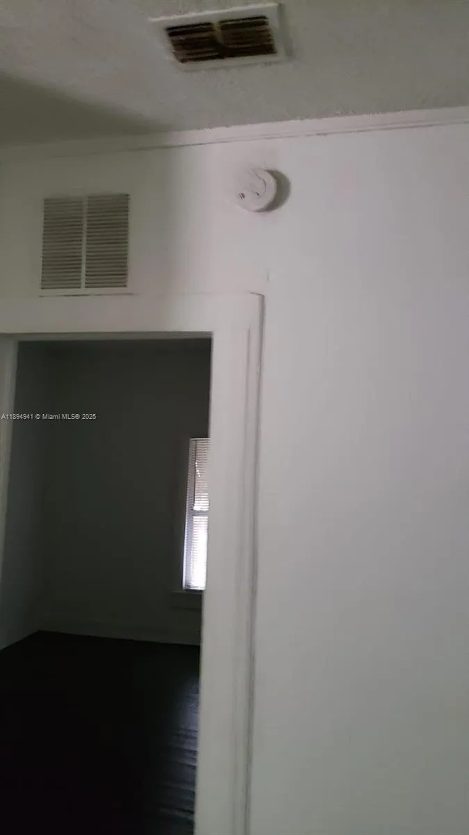 1517 Logan #0 Jacksonville, FL 32209