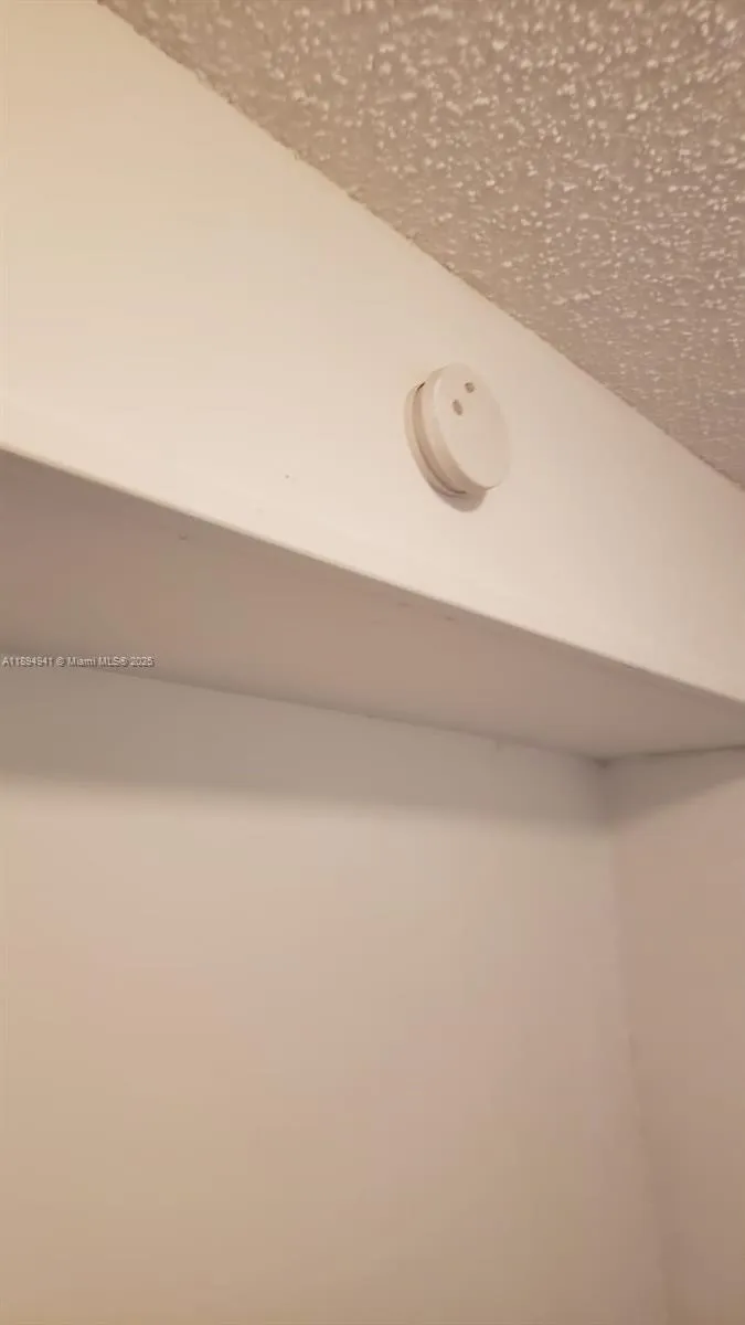 1517 Logan #0 Jacksonville, FL 32209