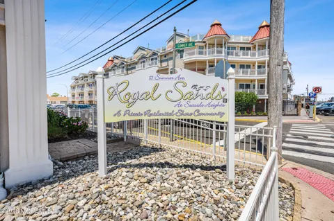 15 Sumner Avenue #12