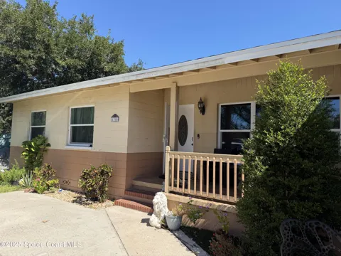 1318 Hillsdale Drive