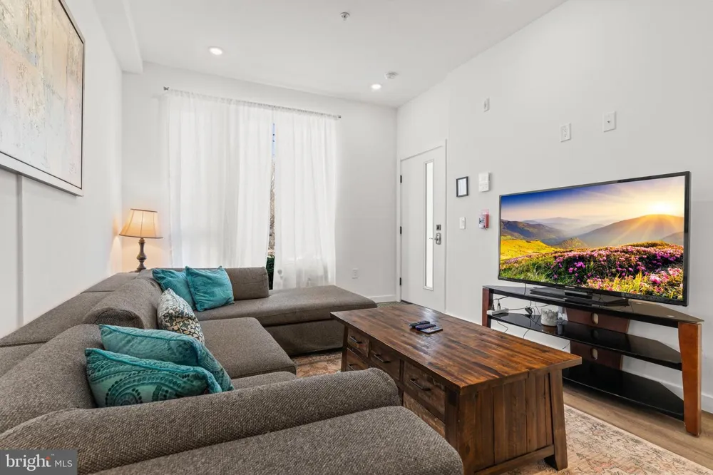 1735 S 23RD STREET Philadelphia, PA 19145