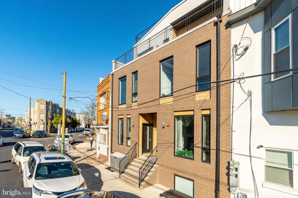 1735 S 23RD STREET Philadelphia, PA 19145