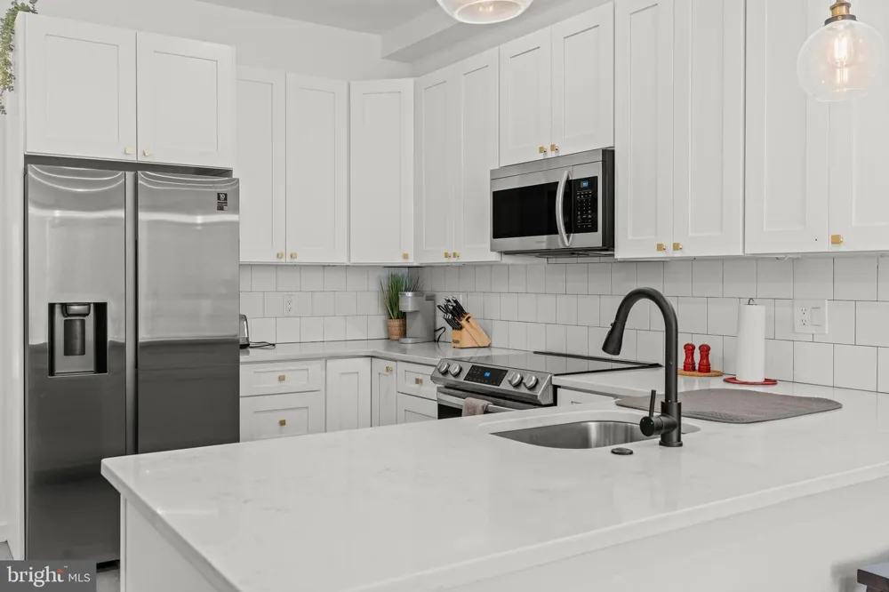 1735 S 23RD STREET Philadelphia, PA 19145