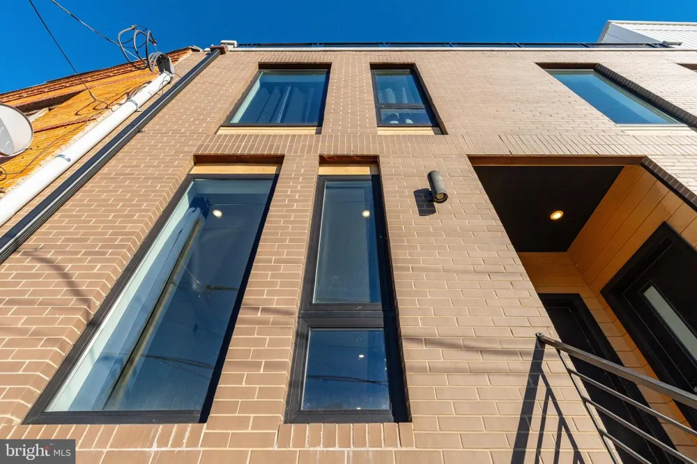 1735 S 23RD STREET Philadelphia, PA 19145