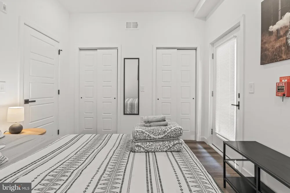 1735 S 23RD STREET Philadelphia, PA 19145