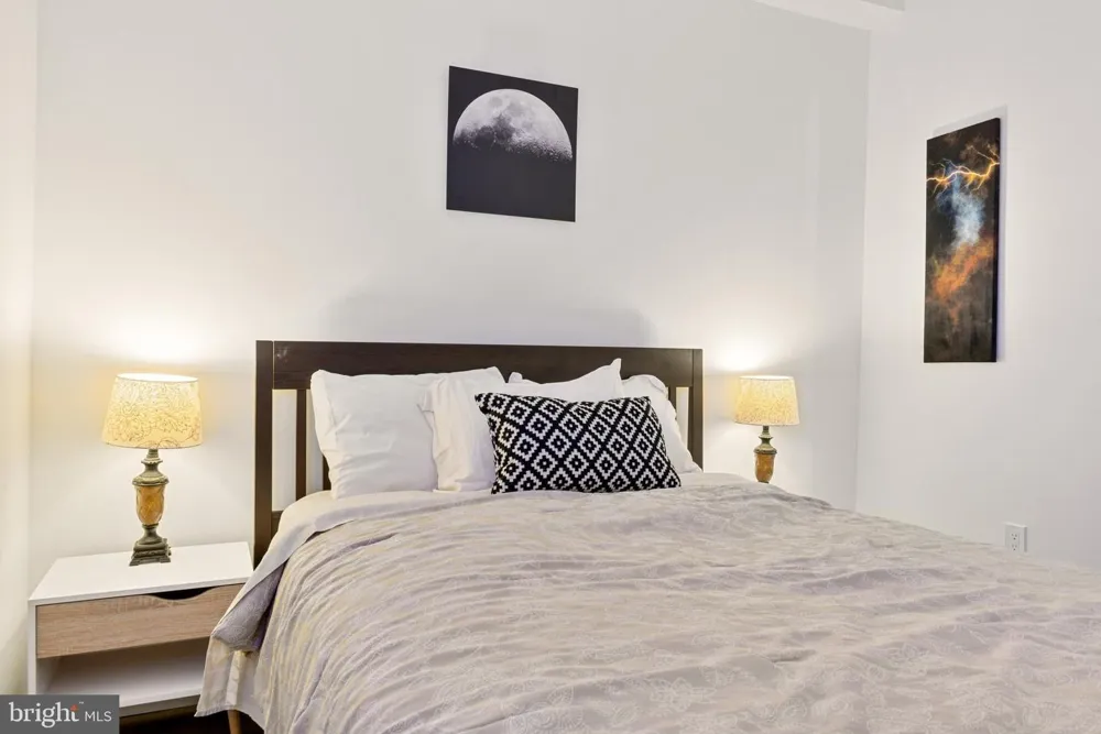 1735 S 23RD STREET Philadelphia, PA 19145