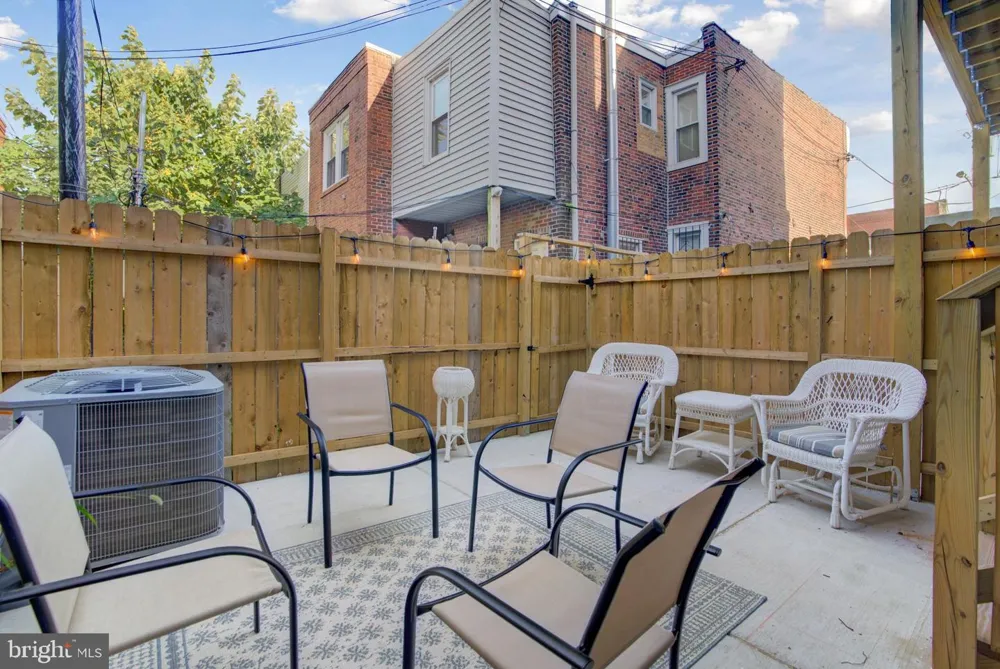 1735 S 23RD STREET Philadelphia, PA 19145