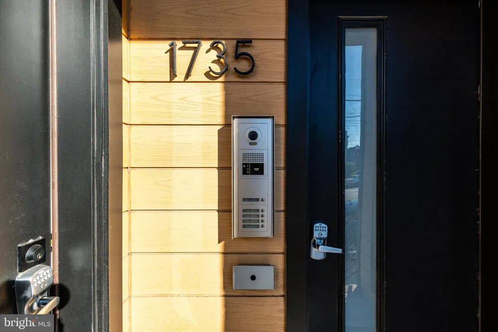 1735 S 23RD STREET Philadelphia, PA 19145