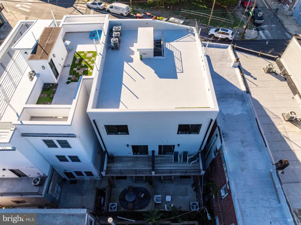 1735 S 23RD STREET Philadelphia, PA 19145