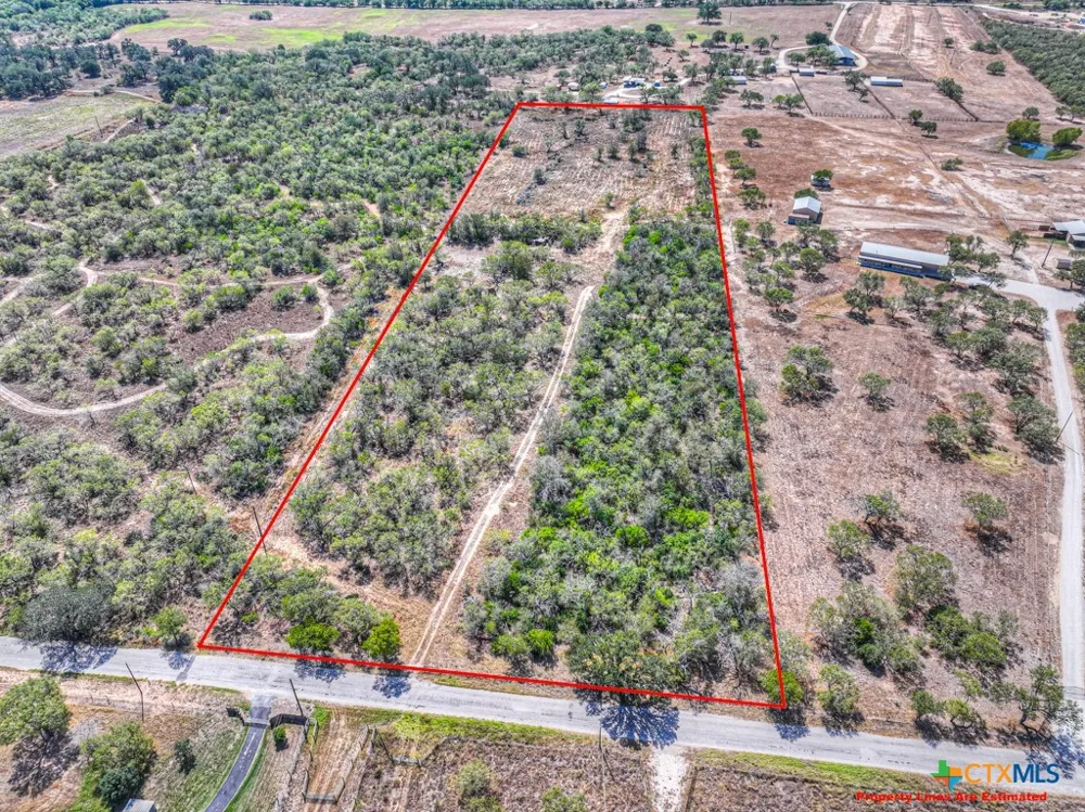 445 Single Oak Road Seguin, TX 78155