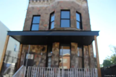 816 Barbey Street #2