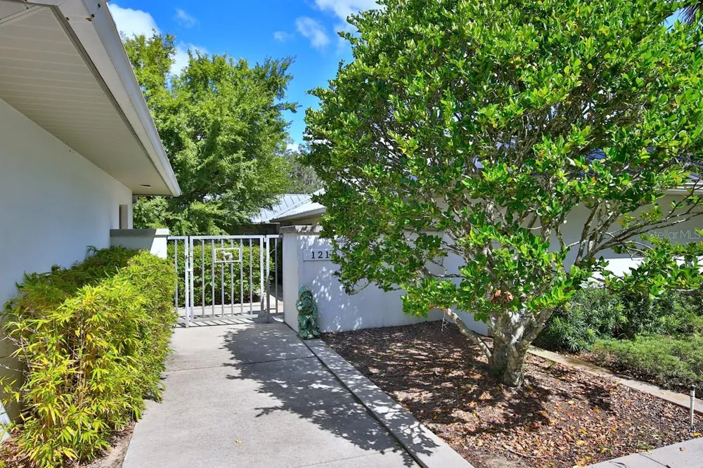 1212 SW 80TH STREET ocala, FL 34476