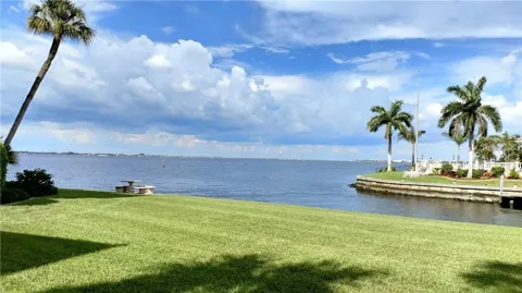 1 COLONY POINT DRIVE #A5