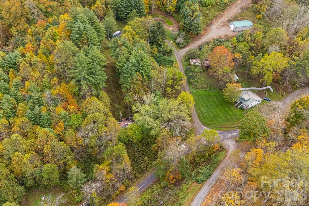 211 Evergreen Road Burnsville, NC 28714