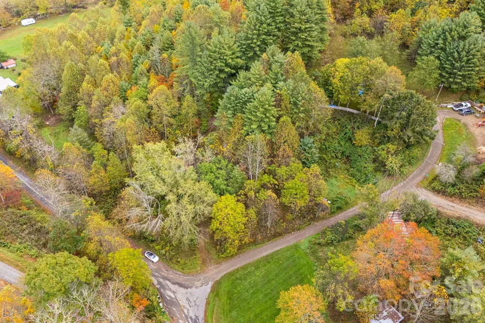 211 Evergreen Road Burnsville, NC 28714