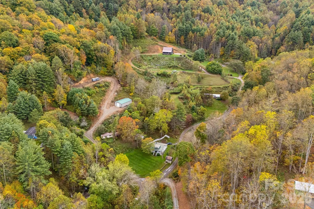 211 Evergreen Road Burnsville, NC 28714