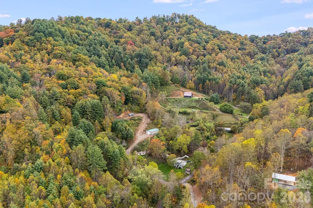 211 Evergreen Road Burnsville, NC 28714