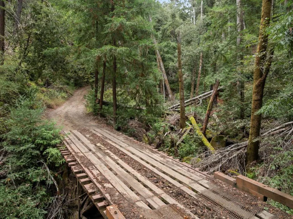 2 Bear Creek Boulder Creek, CA 95006