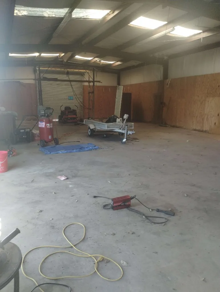 4609 Pioneer Road Balch Springs, TX 75180