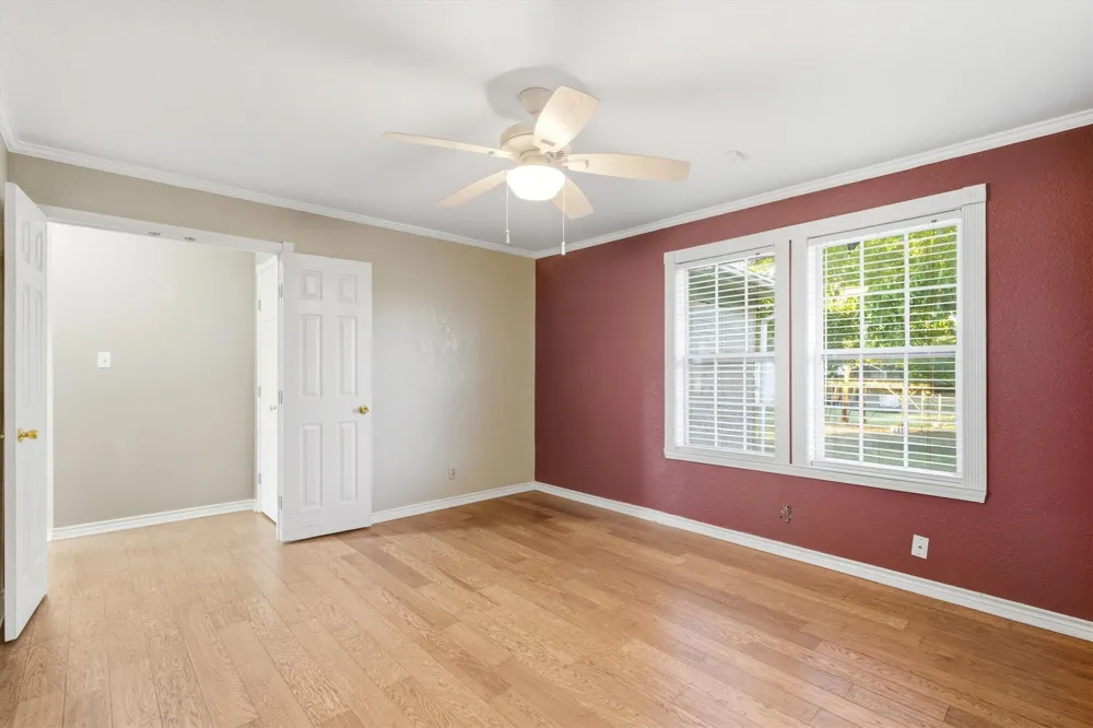4609 Pioneer Road Balch Springs, TX 75180