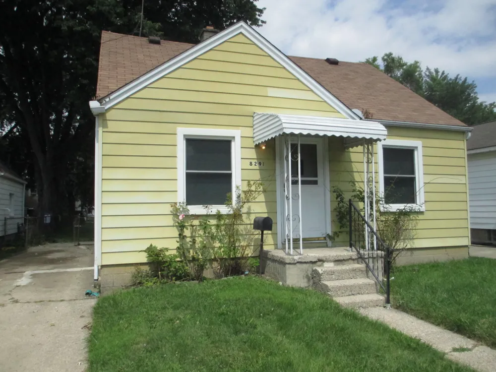 8291 Lozier Avenue Avenue Warren, MI 48089