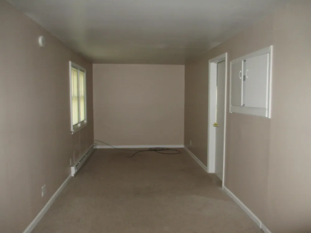 8291 Lozier Avenue Avenue Warren, MI 48089