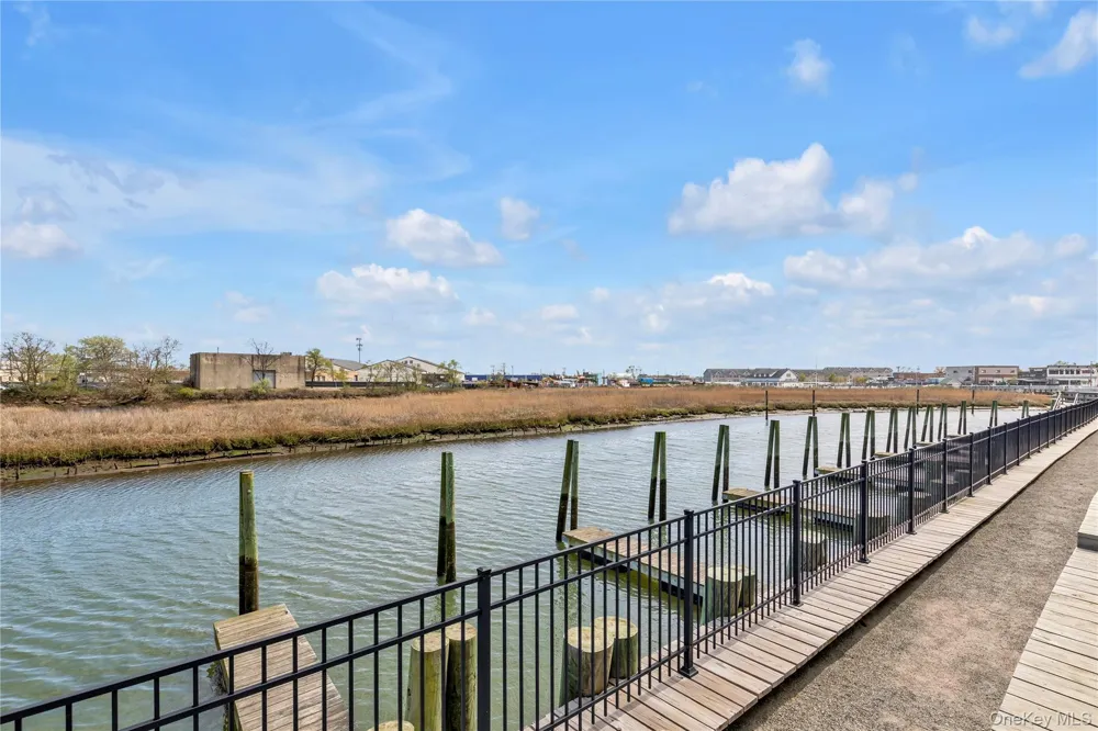322 Marina Point East Rockaway, NY 11518