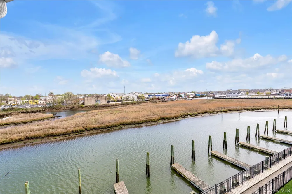 322 Marina Point East Rockaway, NY 11518