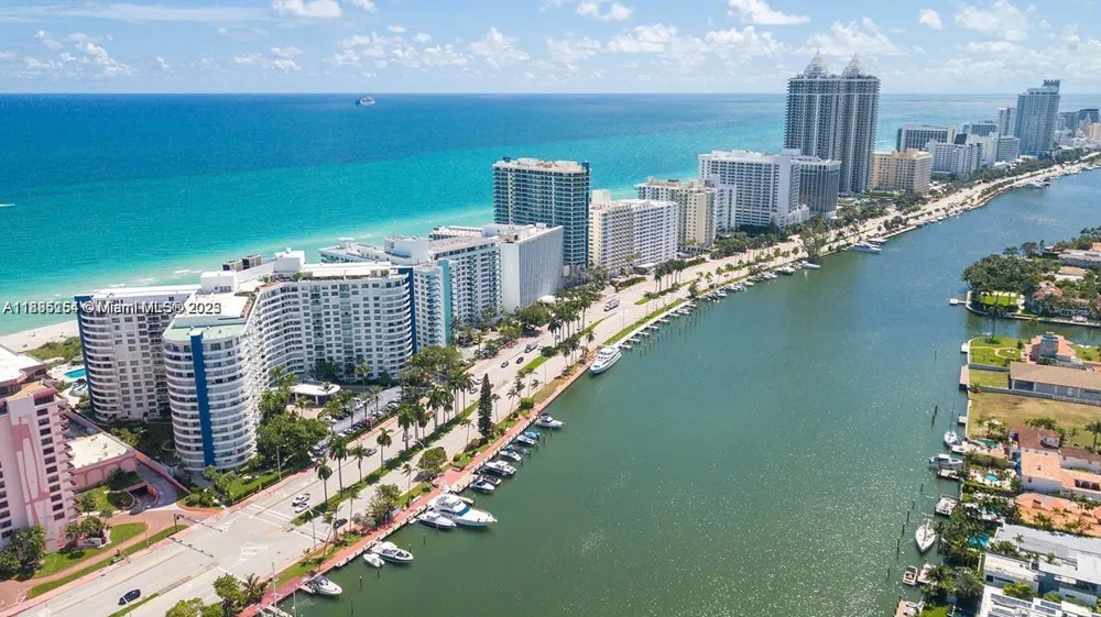 5161 Collins Ave #1211 Miami Beach, FL 33140