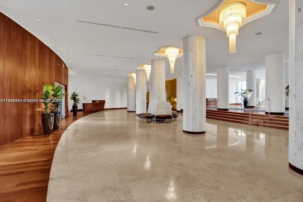 5161 Collins Ave #1211 Miami Beach, FL 33140