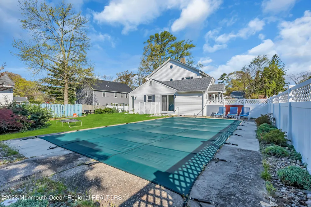 140 Idlewood Avenue Oakhurst, NJ 07755