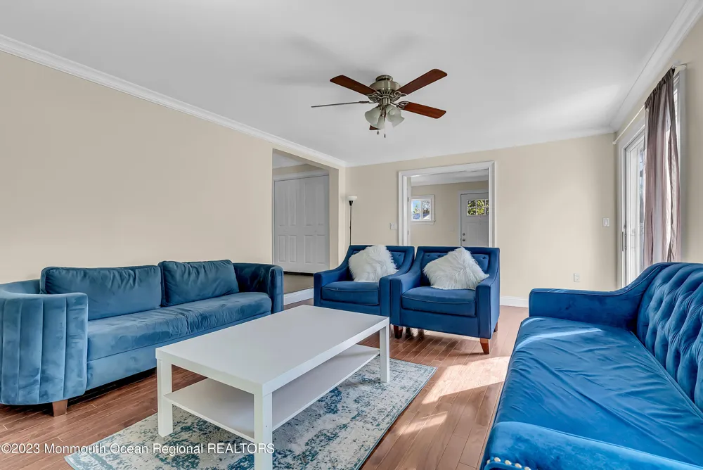 140 Idlewood Avenue Oakhurst, NJ 07755