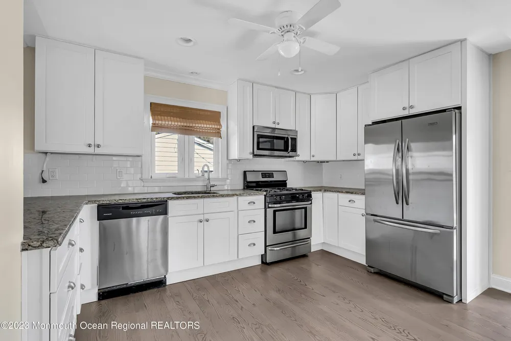 140 Idlewood Avenue Oakhurst, NJ 07755