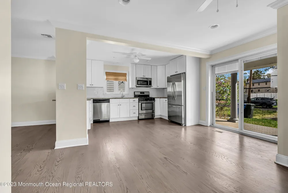 140 Idlewood Avenue Oakhurst, NJ 07755