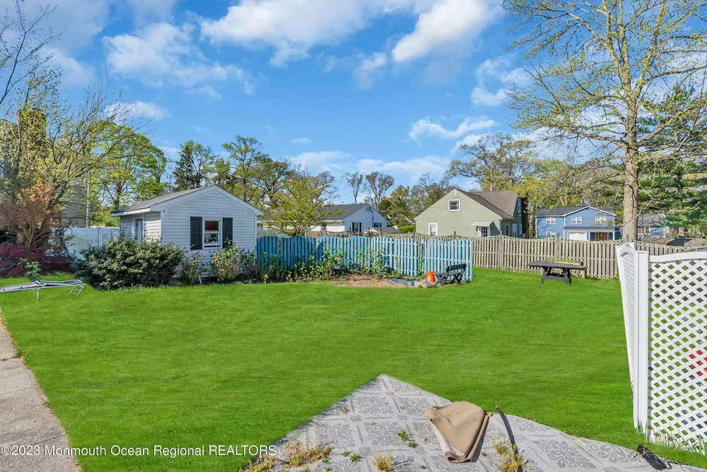 140 Idlewood Avenue Oakhurst, NJ 07755