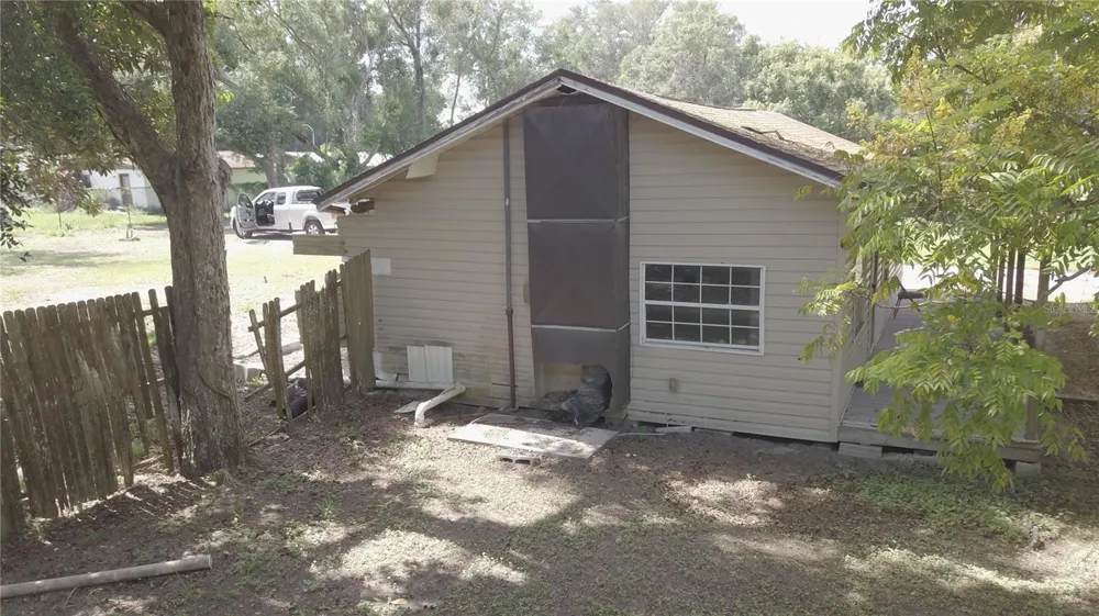 38606 CALUMET AVENUE Zephyrhills, FL 33542