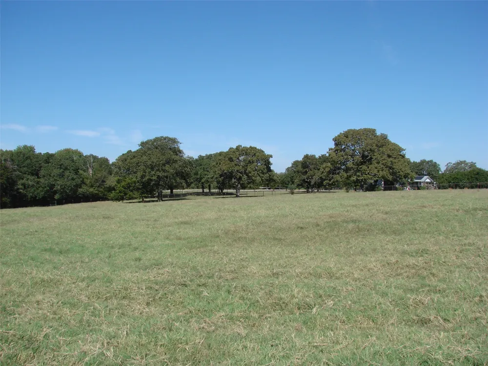 34 Denton Road Gordonville, TX 76245