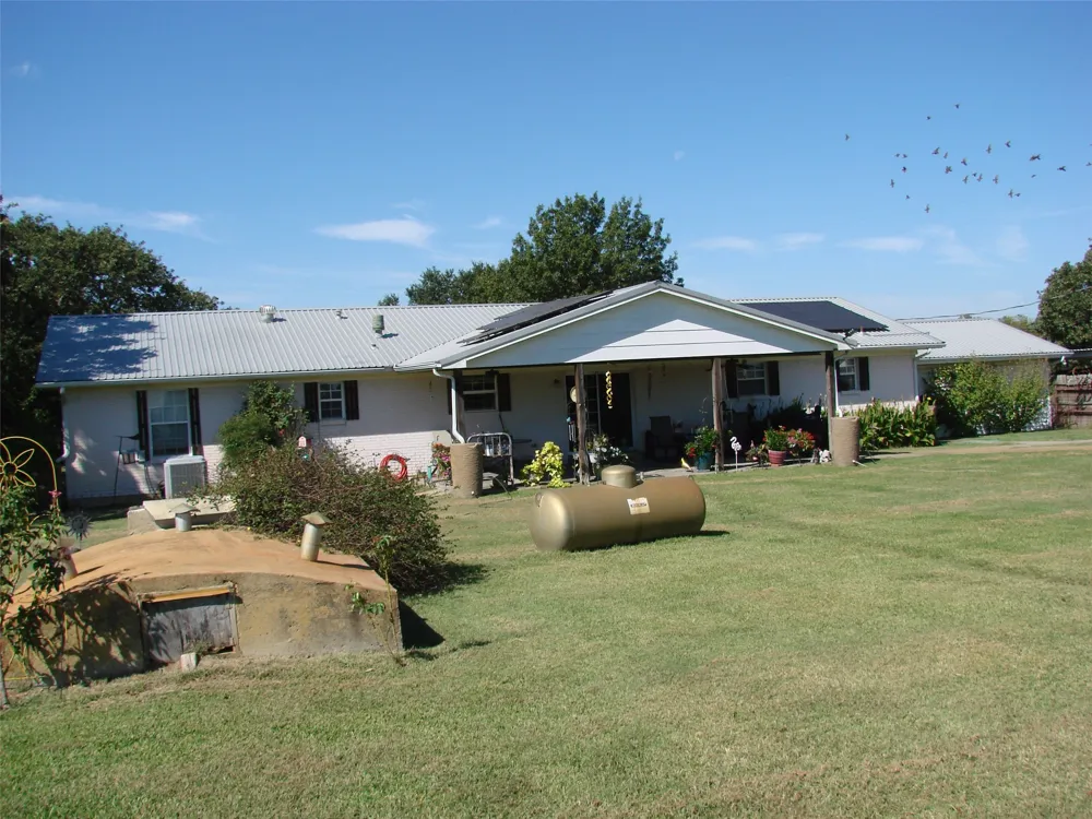 34 Denton Road Gordonville, TX 76245
