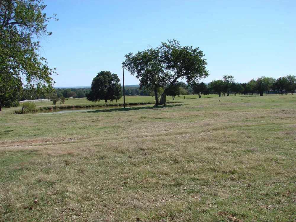 34 Denton Road Gordonville, TX 76245