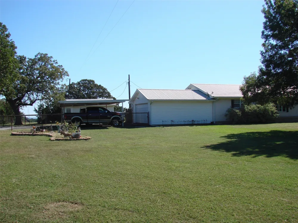 34 Denton Road Gordonville, TX 76245