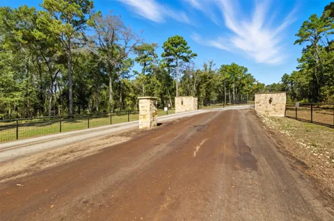 60 County Road 114